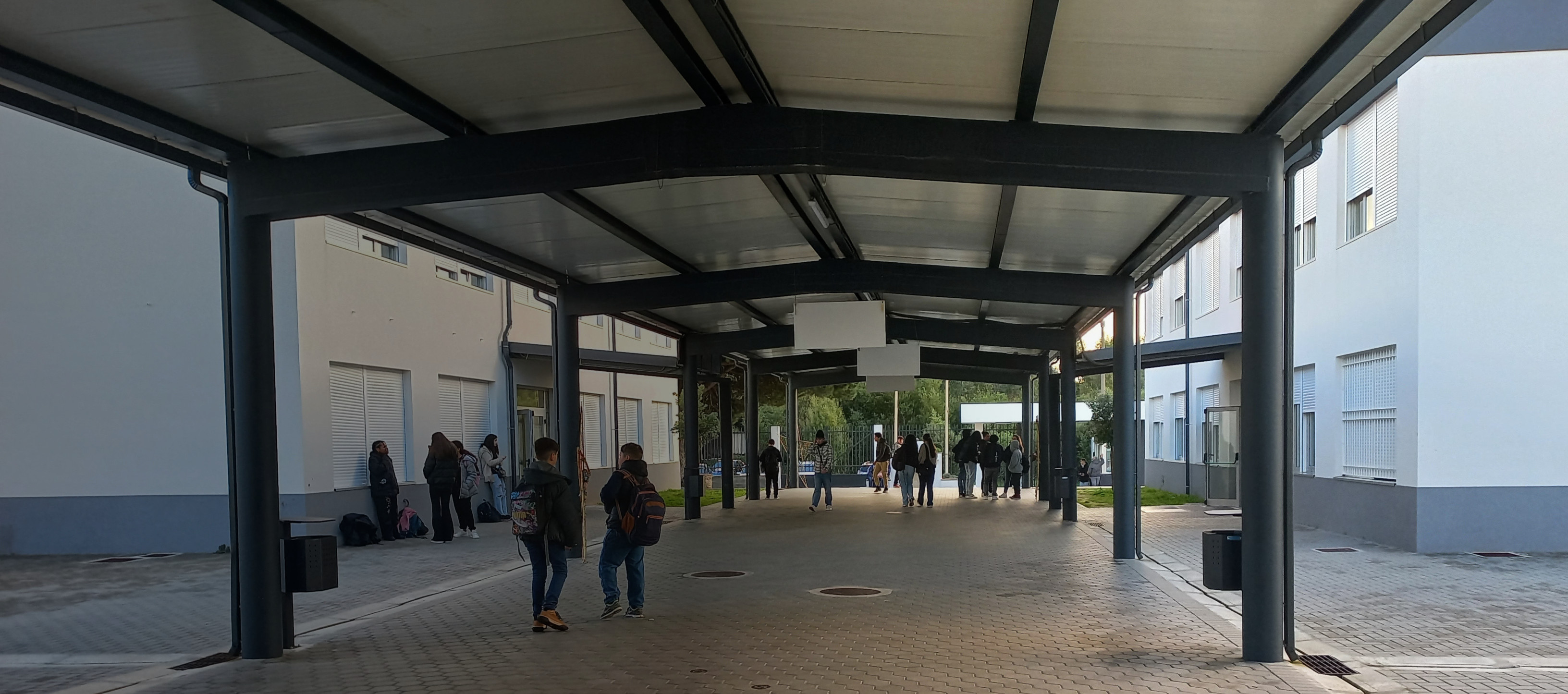 Várias escolas, um Agrupamento.